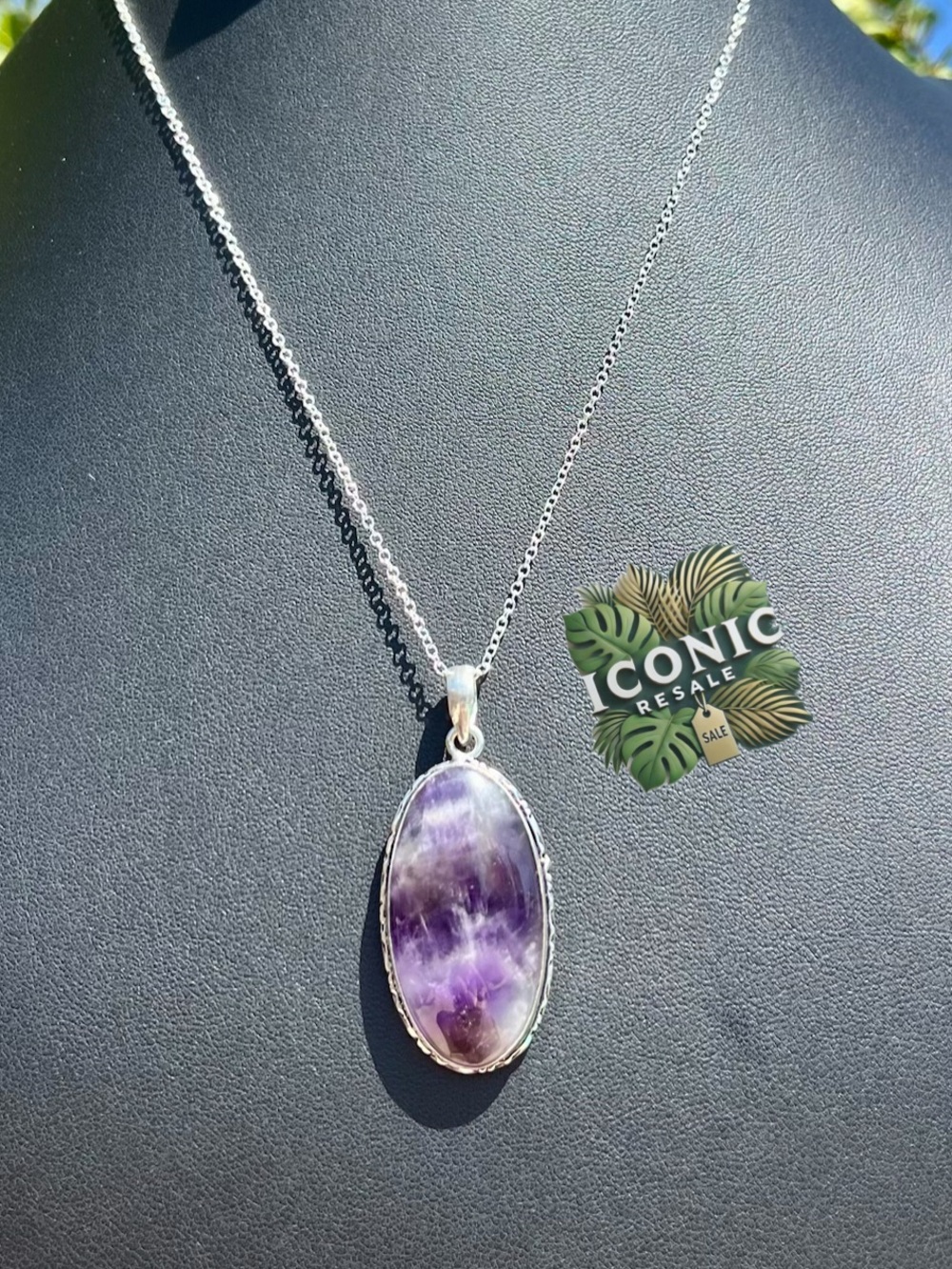 Amethyst Oval Pendant Necklace NWOT